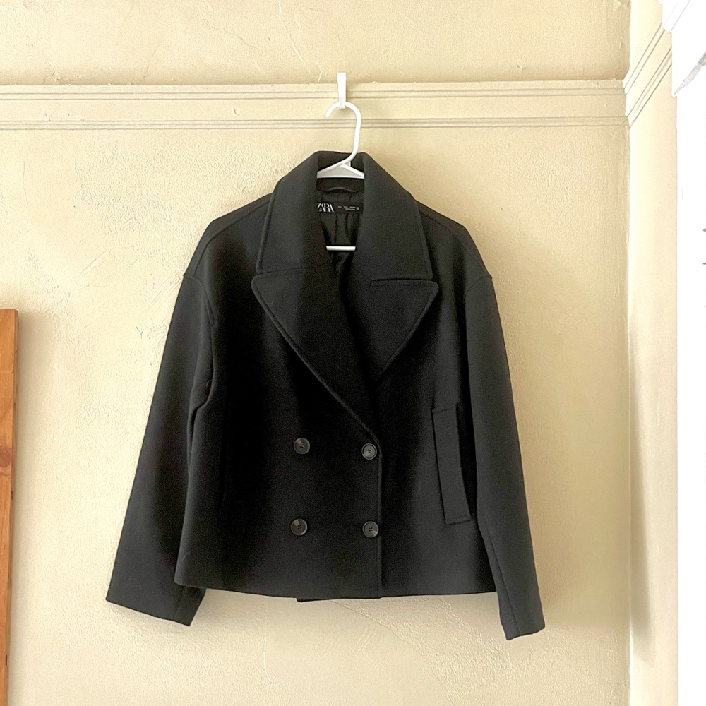 NWT ZARA Peacoat, jacket Navy: Size: L